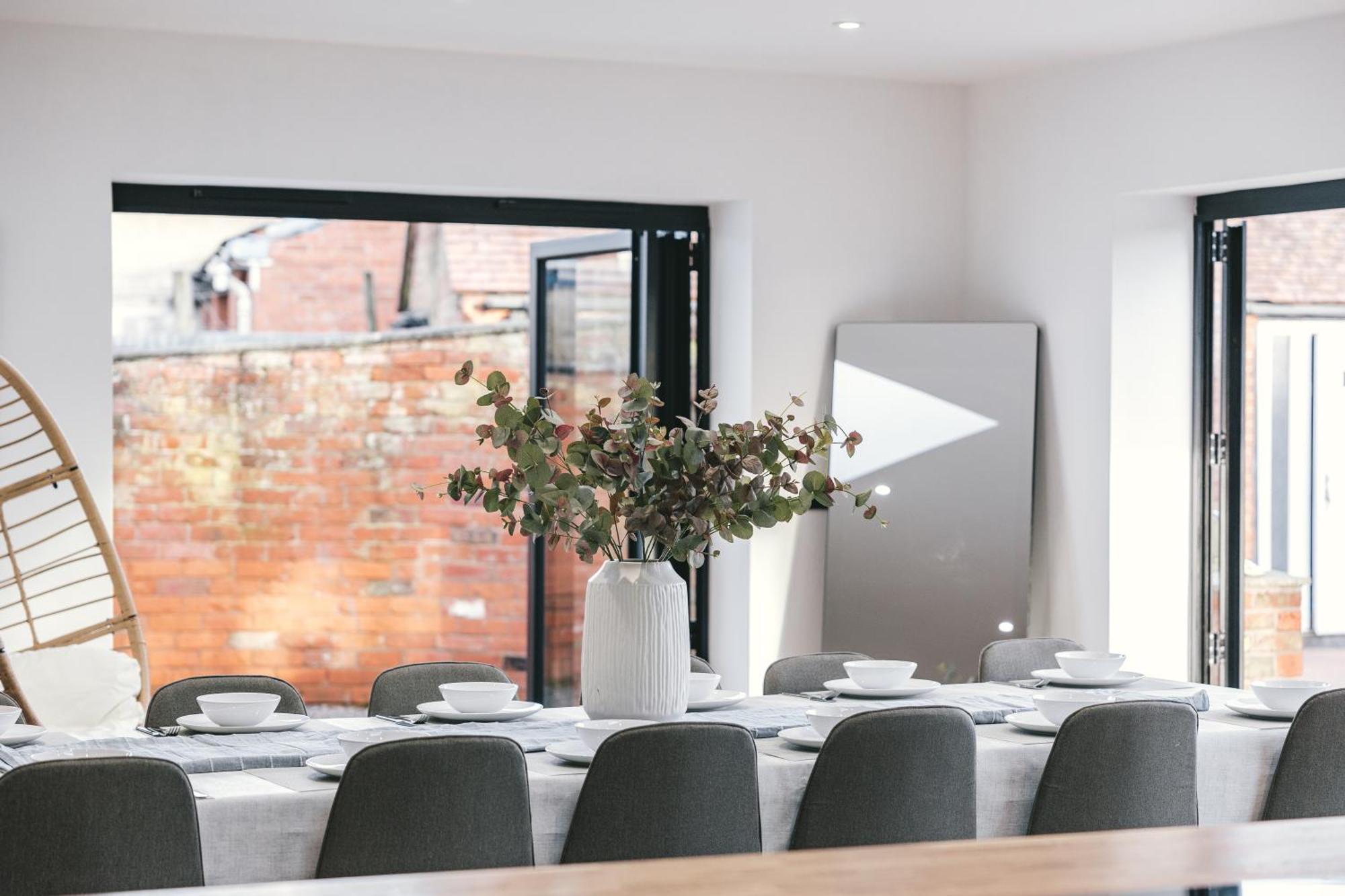 House With A Cinema And Games Room, Sleeps 17 Shrewsbury Exteriér fotografie