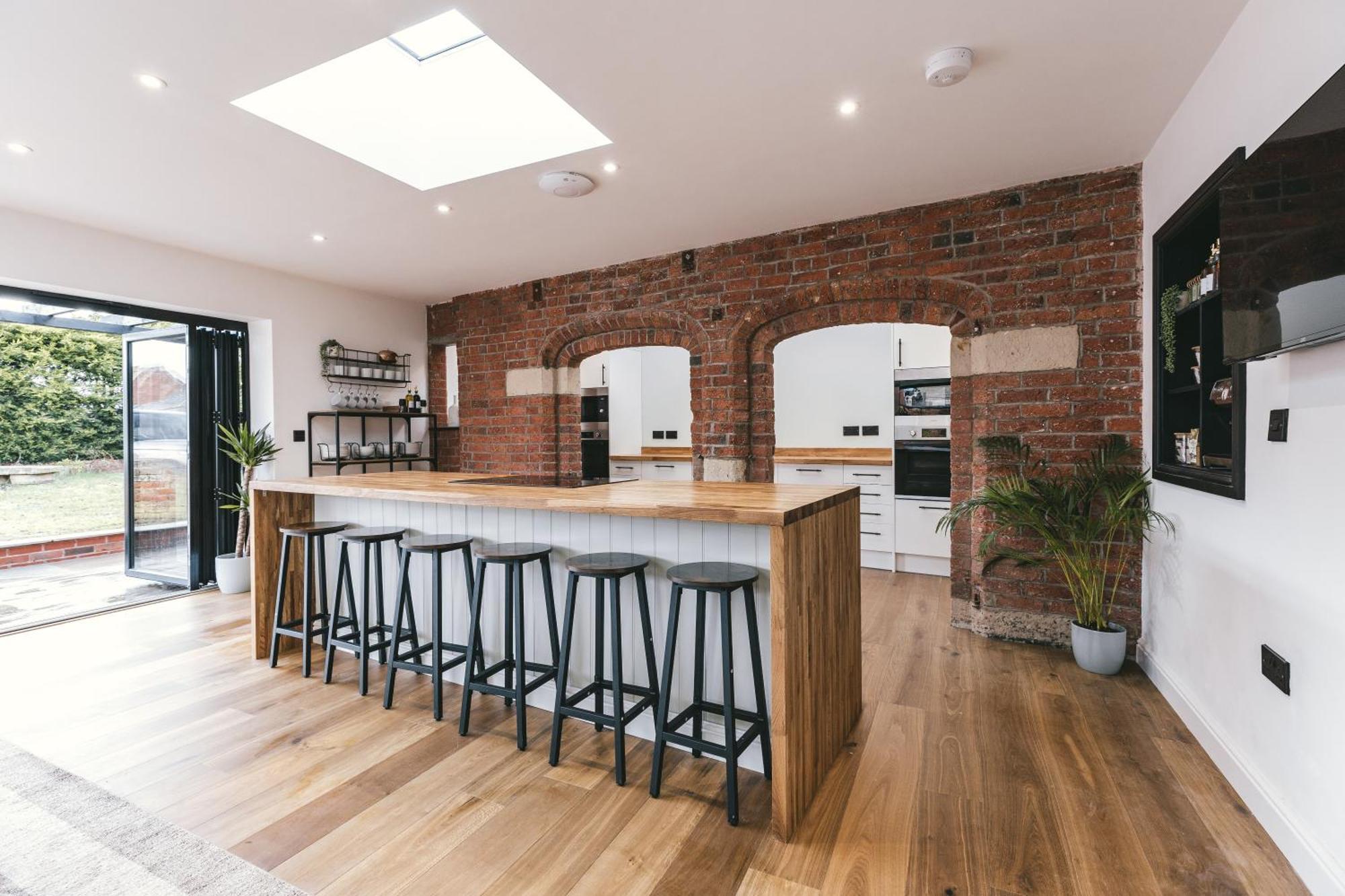 House With A Cinema And Games Room, Sleeps 17 Shrewsbury Exteriér fotografie
