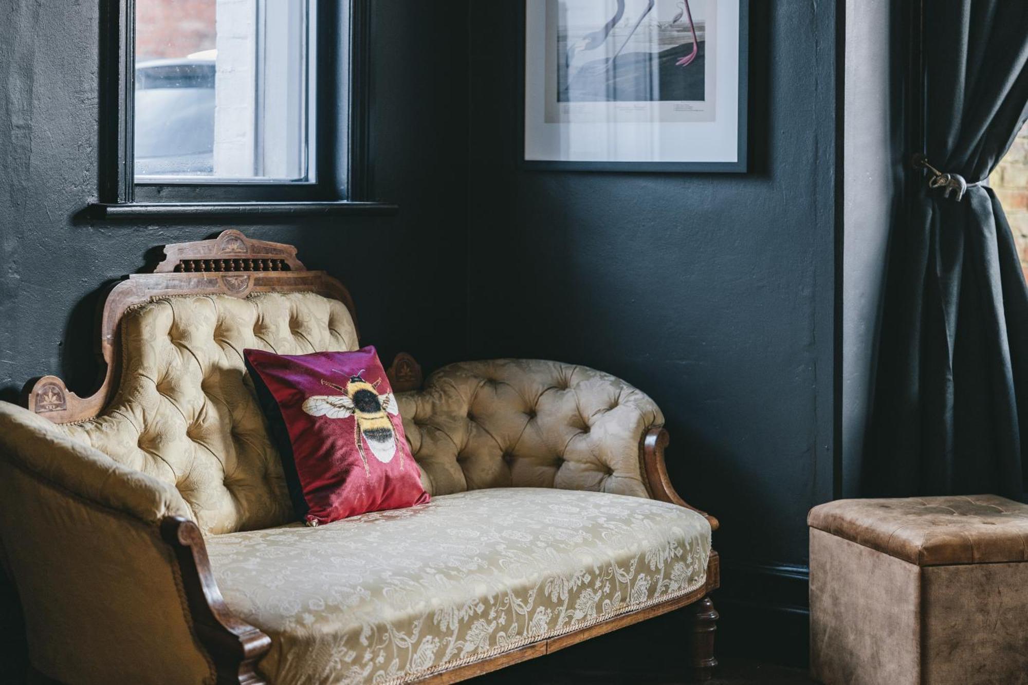 House With A Cinema And Games Room, Sleeps 17 Shrewsbury Exteriér fotografie